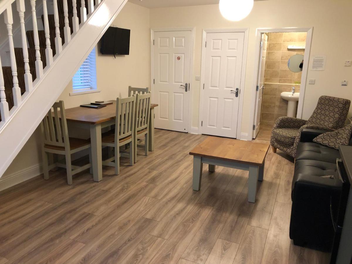 Beach Haven Apartments トラモア エクステリア 写真